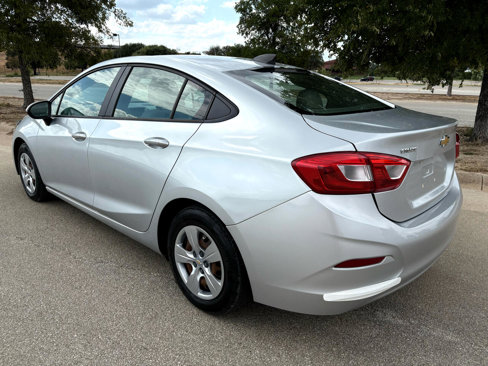 Used 2017 Chevrolet Cruze LS image 4