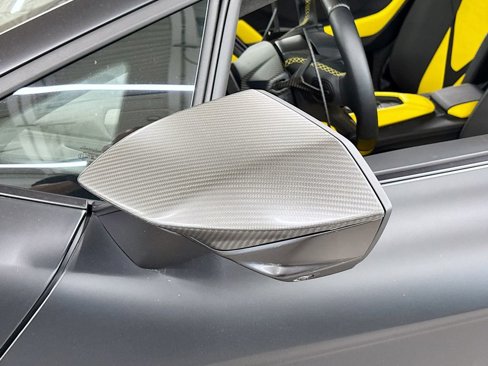 Used 2024 Lamborghini Revuelto image 26