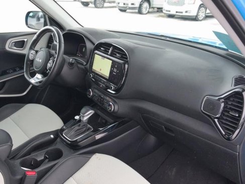 Used 2023 Kia Soul GT-Line image 30
