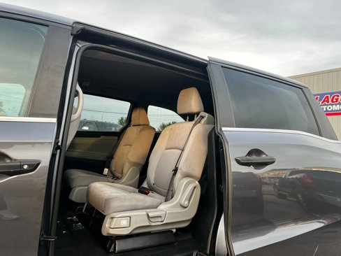 Used 2019 Honda Odyssey LX image 11