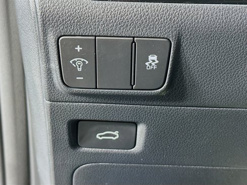 Used 2025 Kia K5 GT-Line w/ GT-Line Premium Package image 17