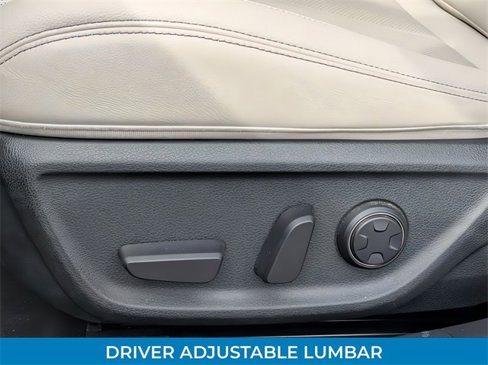 Used 2024 Genesis G70 2.5T image 14