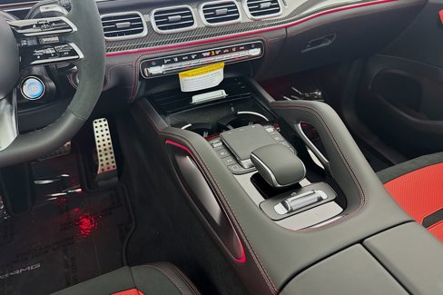 New 2026 Mercedes-Benz GLE 53 AMG 4MATIC Coupe image 5