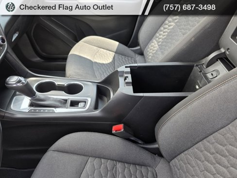 Used 2018 Chevrolet Equinox LT image 35