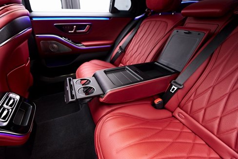 Used 2025 Mercedes-Benz S 63 AMG S image 63