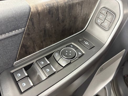 New 2026 Ford F250 Lariat image 12