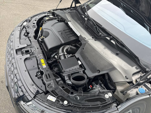 Used 2020 Land Rover Range Rover Evoque R-Dynamic HSE image 17