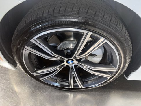 Used 2021 BMW 330i xDrive Sedan w/ Convenience Package image 10