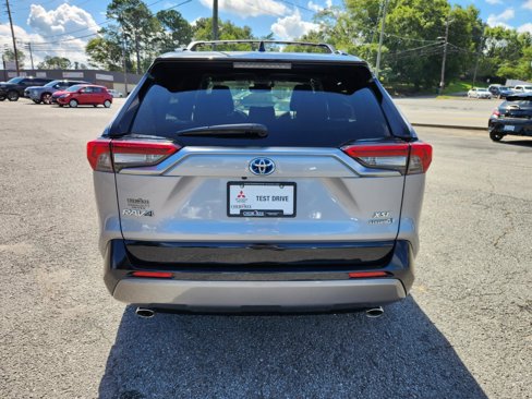 Used 2021 Toyota RAV4 XSE image 4