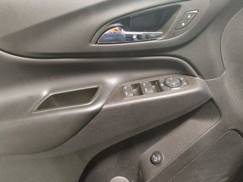 Used 2023 Chevrolet Equinox LT image 27
