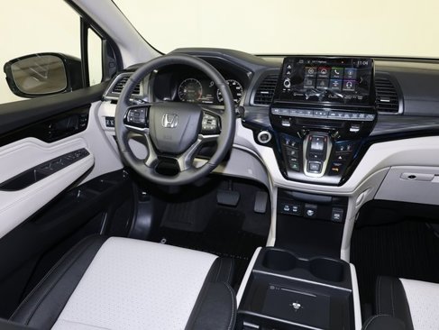 New 2026 Honda Odyssey Elite image 7