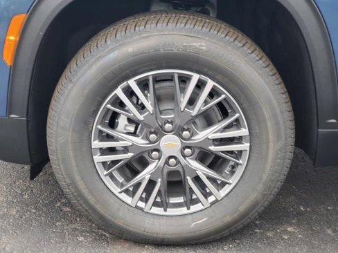 New 2026 Chevrolet Traverse LT image 5