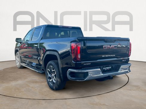 New 2026 GMC Sierra 1500 SLT image 8