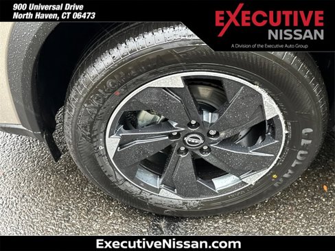 New 2026 Nissan Rogue SV image 8