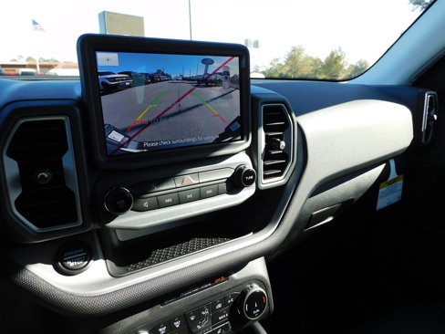 New 2024 Ford Bronco Sport Outer Banks w/ Tech Package image 21