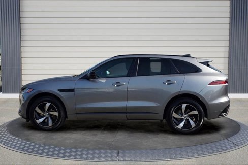 Used 2024 Jaguar F-PACE R-Dynamic S image 4
