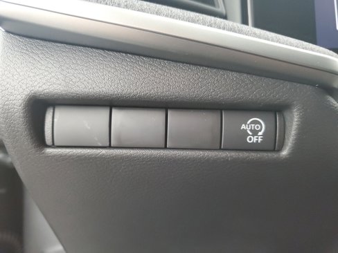 New 2026 Nissan Kicks SV image 26