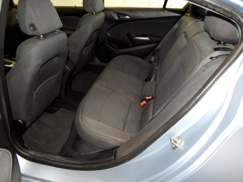 Used 2017 Chevrolet Cruze LT w/ Convenience Package image 19