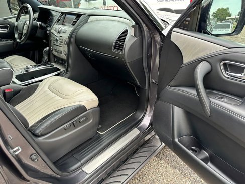 Used 2019 INFINITI QX80 Limited image 16