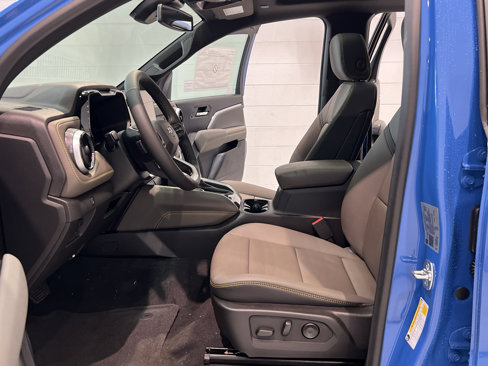 New 2025 Chevrolet Colorado ZR2 w/ Technology Package image 12