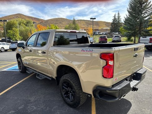 Used 2022 Chevrolet Silverado 1500 LT Trail Boss w/ LT Trail Boss Premium Package image 7