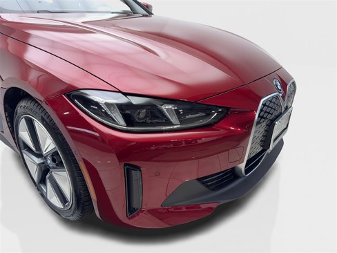 Used 2025 BMW i4 eDrive40 w/ Premium Package image 17