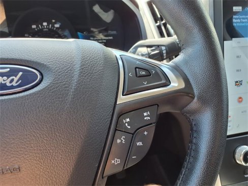 Used 2024 Ford Edge SEL image 18
