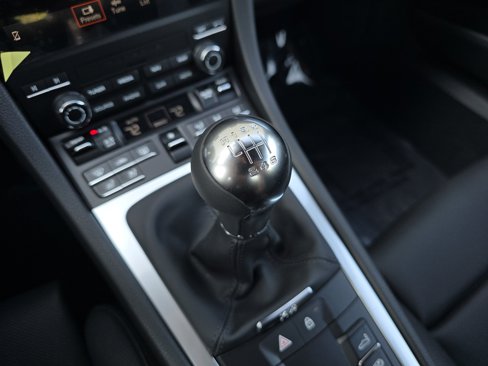 New 2025 Porsche 718 Cayman GT4 image 19