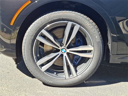 New 2026 BMW X7 M60i image 8