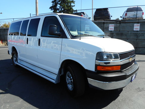 Used 2016 Chevrolet Express 3500 LT w/ LT Preferred Equipment Group image 1