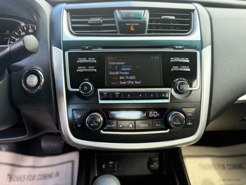 Used 2016 Nissan Altima 2.5 SV image 27