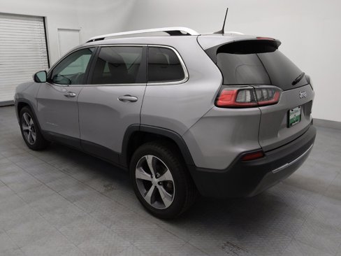 Used 2020 Jeep Cherokee Limited image 3