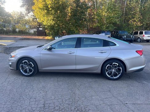 Used 2023 Chevrolet Malibu LT image 14