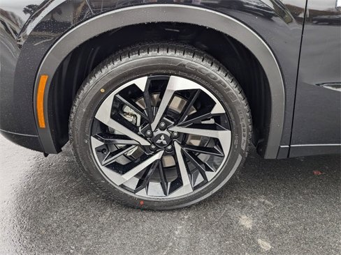 New 2025 Mitsubishi Outlander SEL image 10