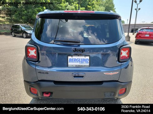 Used 2023 Jeep Renegade Trailhawk image 11