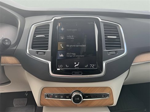 Used 2022 Volvo XC90 T8 Inscription Expression w/ Climate Package image 19