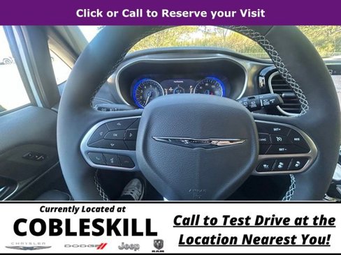 New 2026 Chrysler Pacifica Select image 22