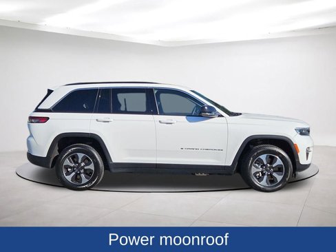 Used 2024 Jeep Grand Cherokee Limited 4xe image 8