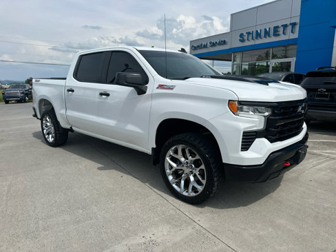 Used 2023 Chevrolet Silverado 1500 LT Trail Boss w/ Convenience Package II image 1