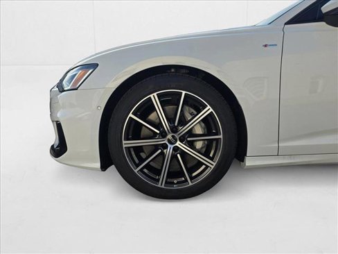 New 2025 Audi A6 3.0T Premium image 9