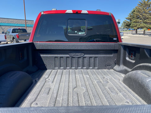 New 2025 Ford F350 4x4 Crew Cab Super Duty image 4