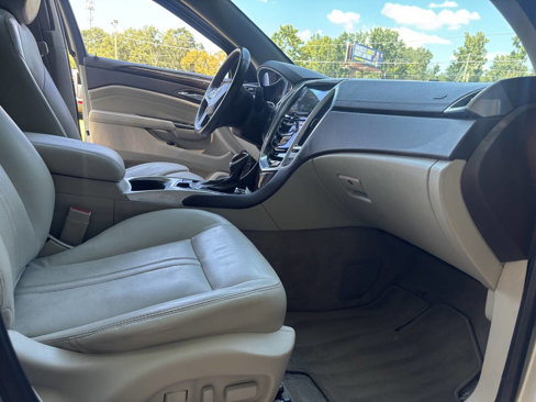 Used 2015 Cadillac SRX Premium image 10