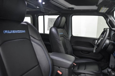 Used 2024 Jeep Wrangler Unlimited Rubicon 4xe image 15