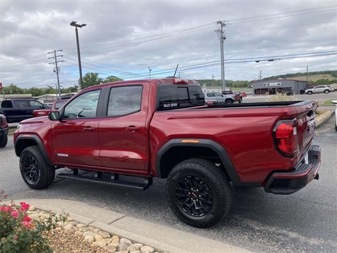 New 2026 GMC Canyon Elevation w/ Convenience Package image 6