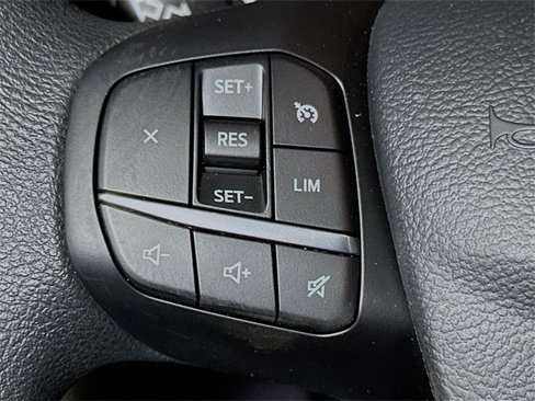 New 2025 Ford Transit 250 148 Medium Roof image 25
