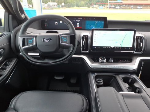 New 2025 Ford Expedition Platinum w/ Stealth Appearance Package image 13