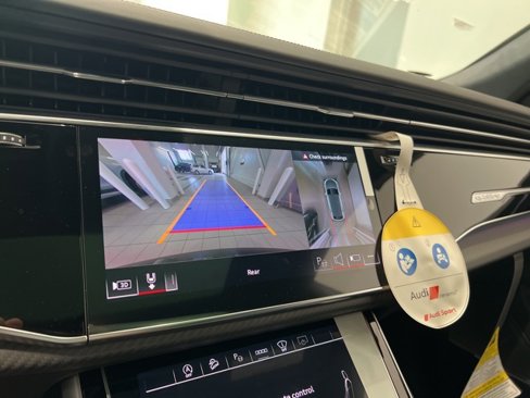 New 2025 Audi RS Q8 performance image 31