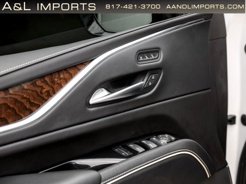 Used 2023 Cadillac Escalade ESV Sport Platinum w/ LPO, ONYX Package image 36