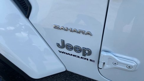 Used 2024 Jeep Wrangler Unlimited Sahara image 8