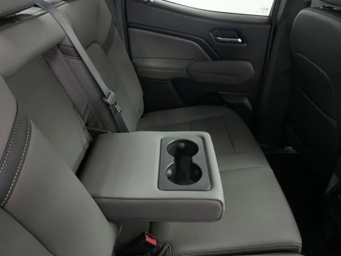 New 2026 Chevrolet Colorado ZR2 w/ Technology Package image 24